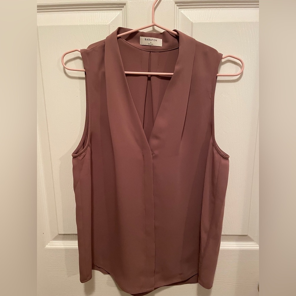Babaton Sleeveless Power Blouse